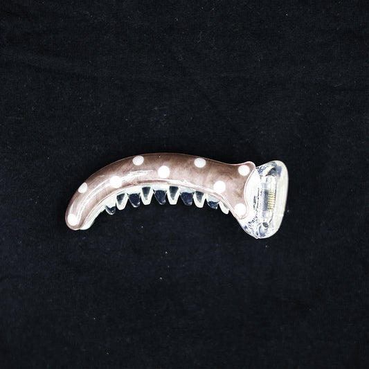 BANANA CLIP WITH POLKA DOTS