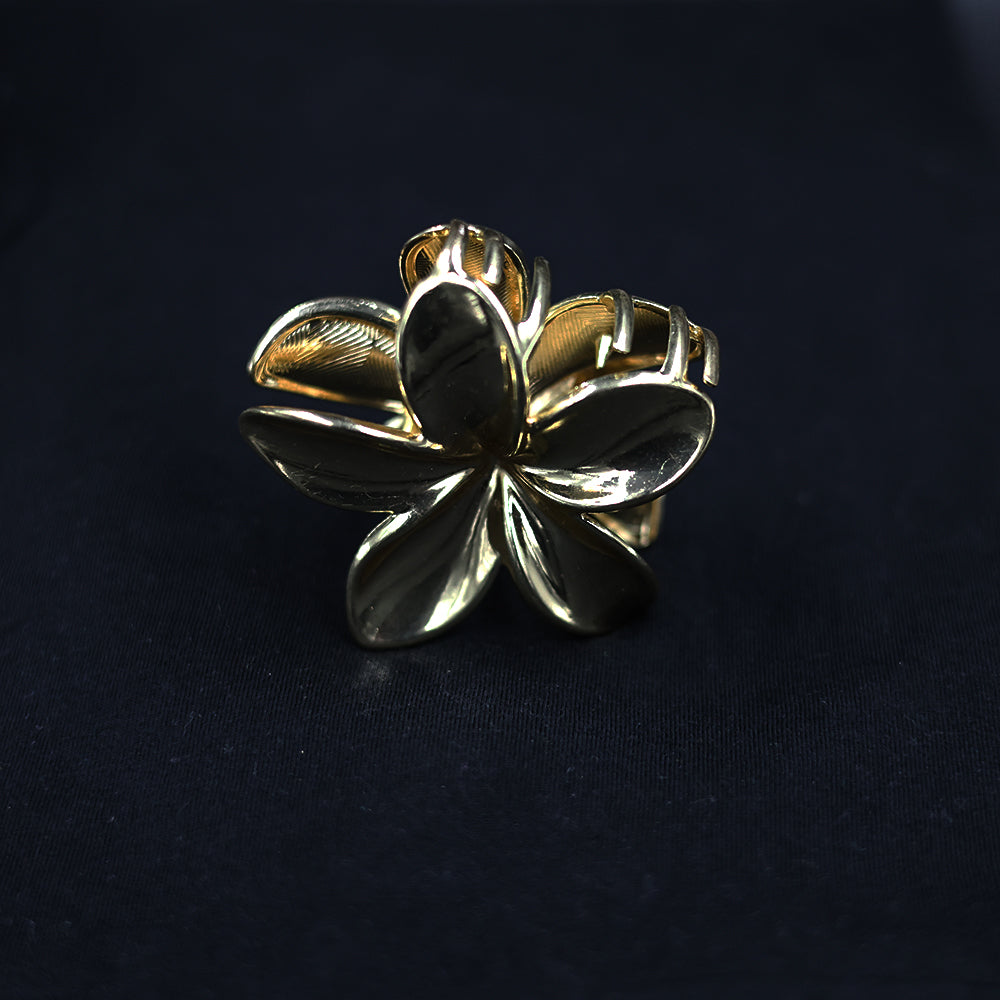 GOLDEN PREMIUM FLORAL HAIR CLUTCH