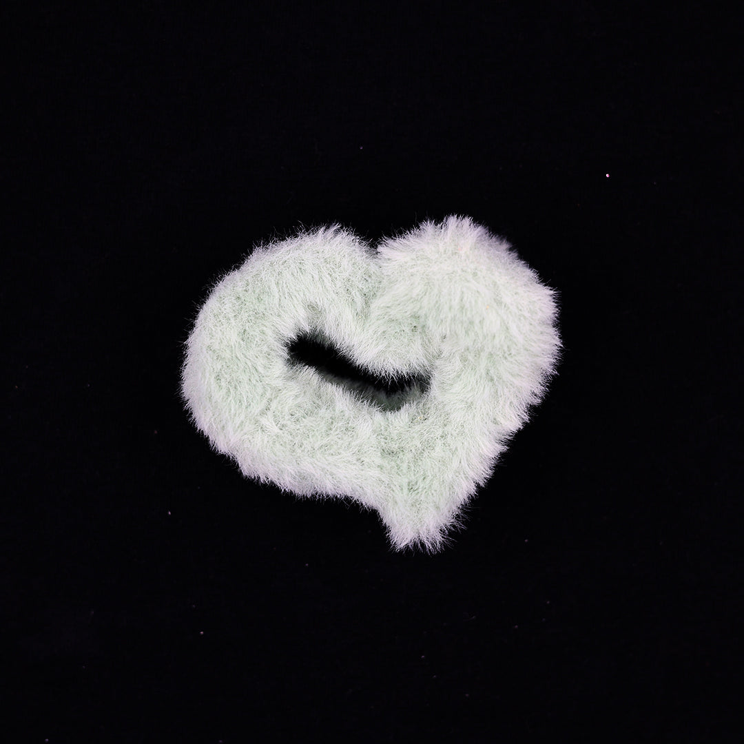 PREMIUM FUR HAIR CLUTCH