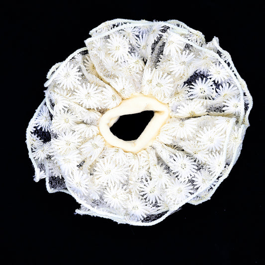 PREMIUM SCRUNCHIE