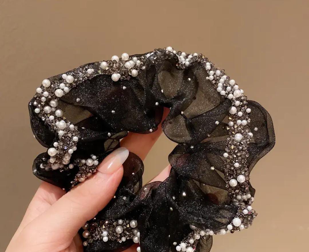 TISSUE SCRUNCHIE