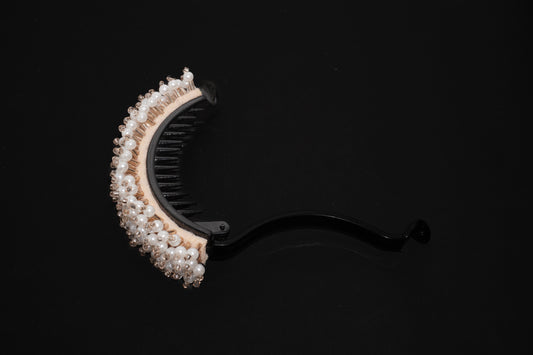 BANANA CLIP WITH PEARL WORK