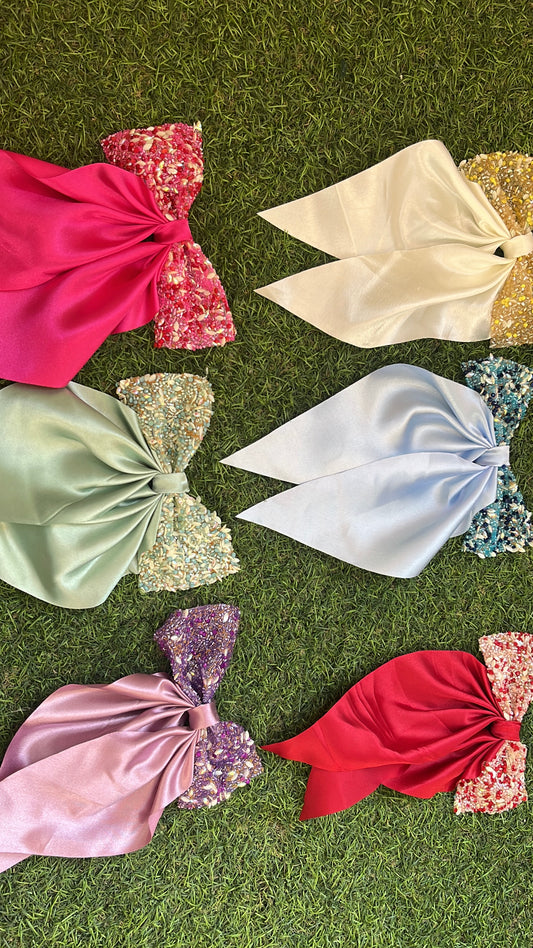 Multicolour Bow with Kundan Work