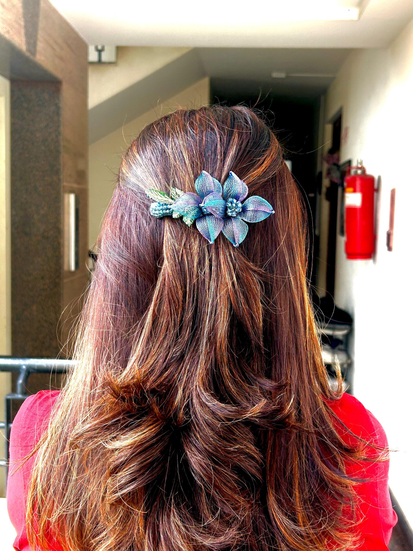 PREMIUM FLORAL BACKPIN
