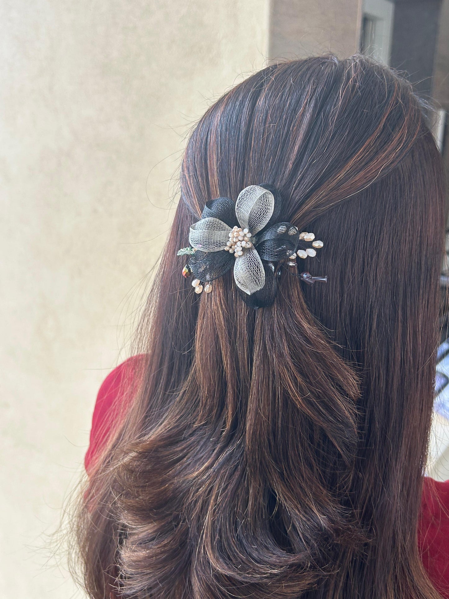 PREMIUM FLORAL BACKPIN