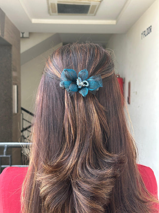 PREMIUM FLORAL BACKPIN