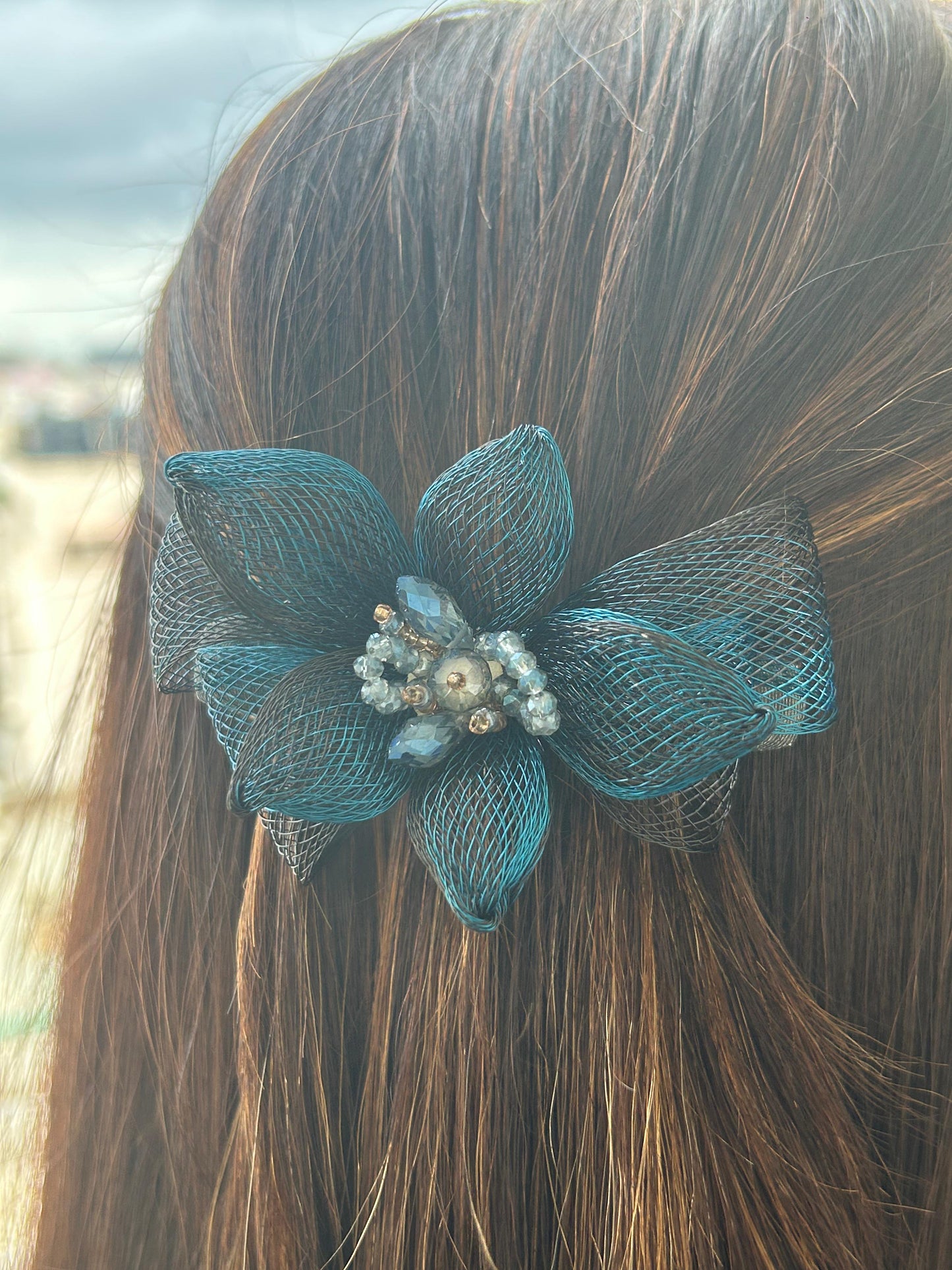 PREMIUM FLORAL BACKPIN