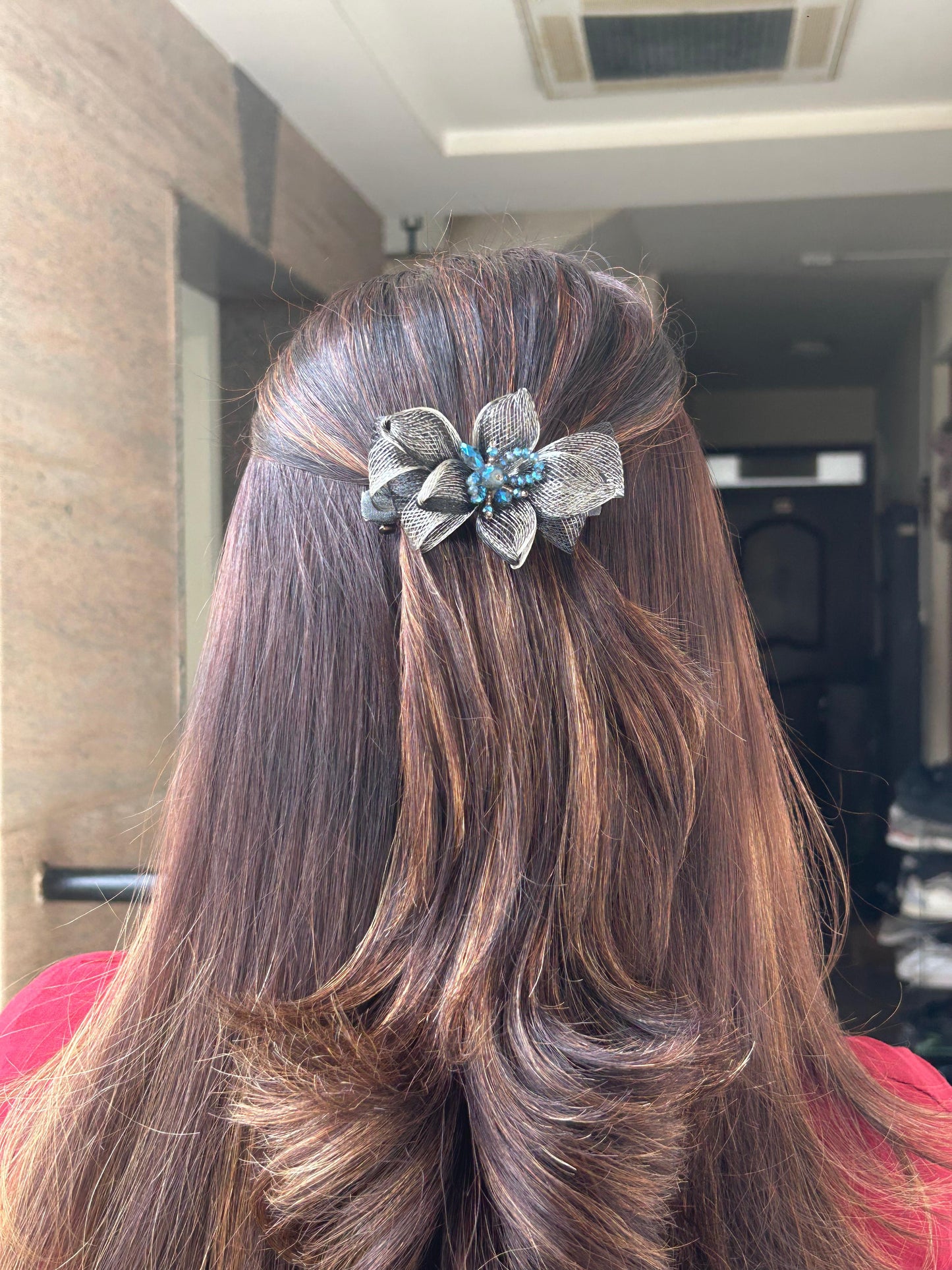 PREMIUM FLORAL BACKPIN