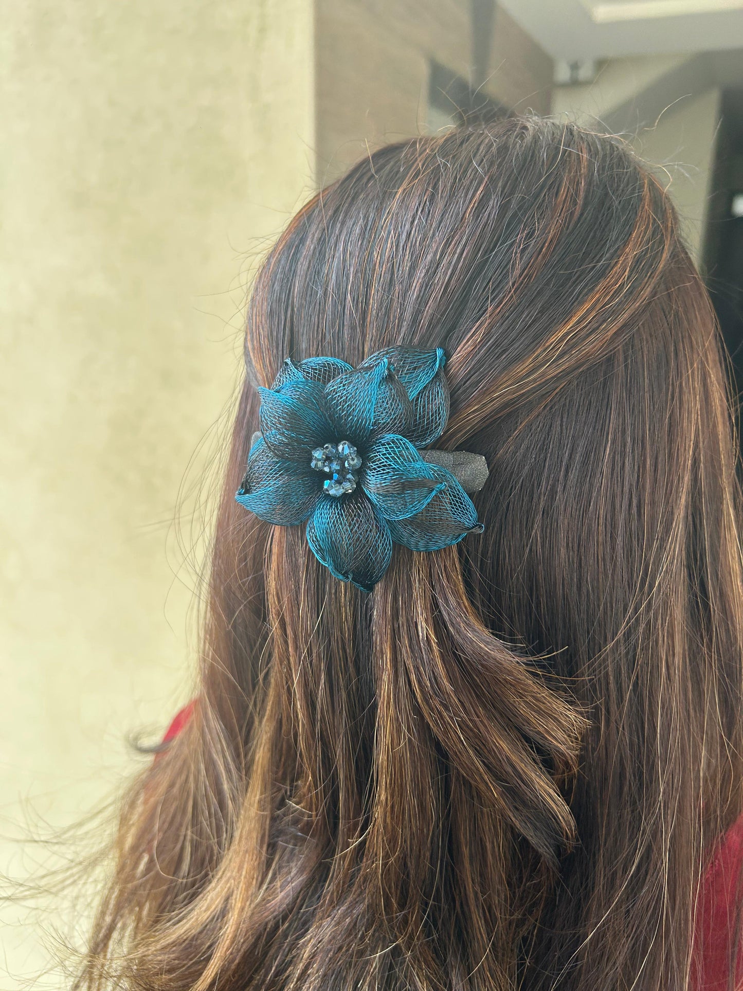 PREMIUM FLORAL BACKPIN