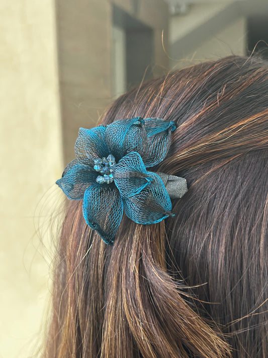 PREMIUM FLORAL BACKPIN