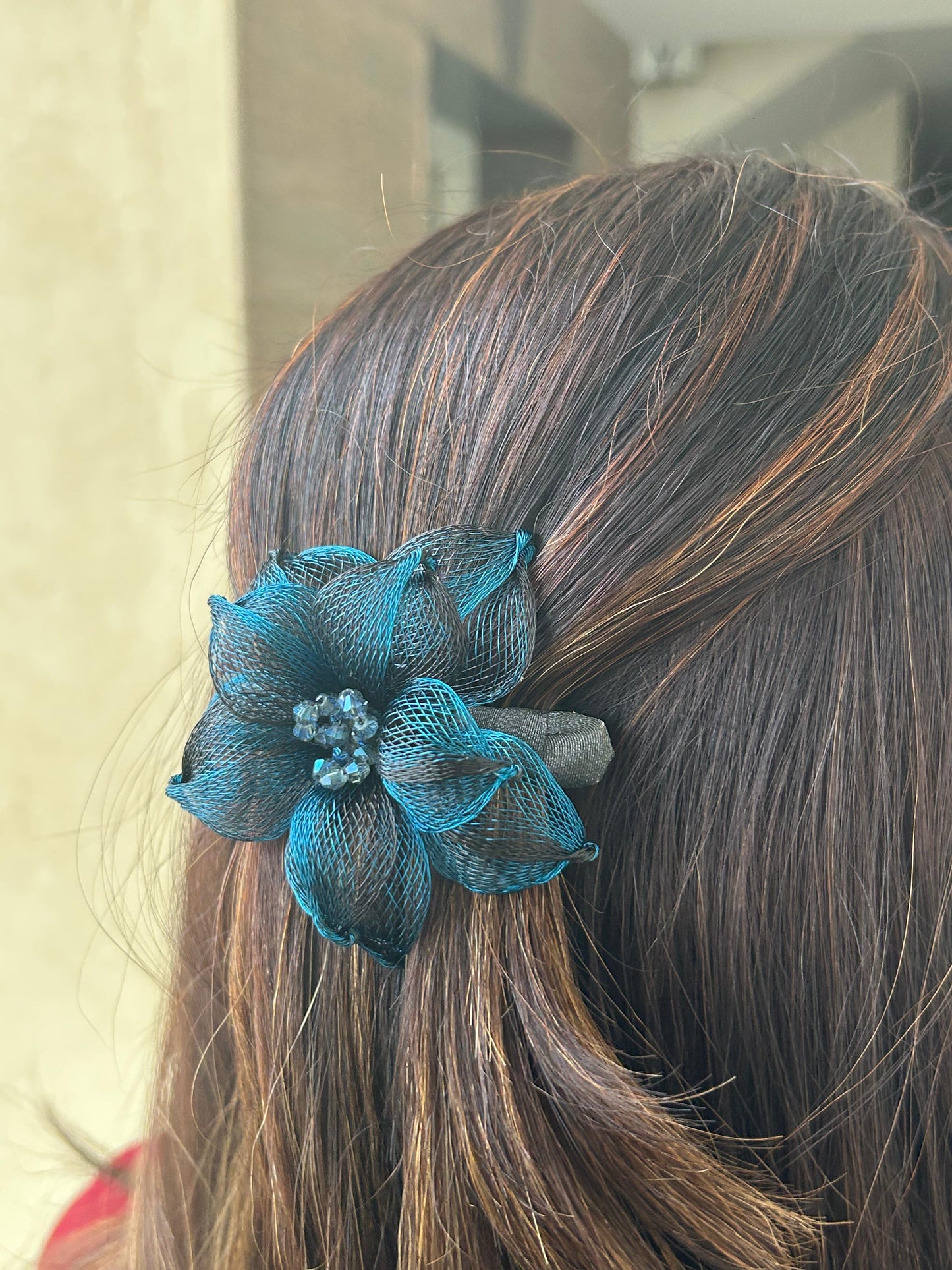 PREMIUM FLORAL BACKPIN