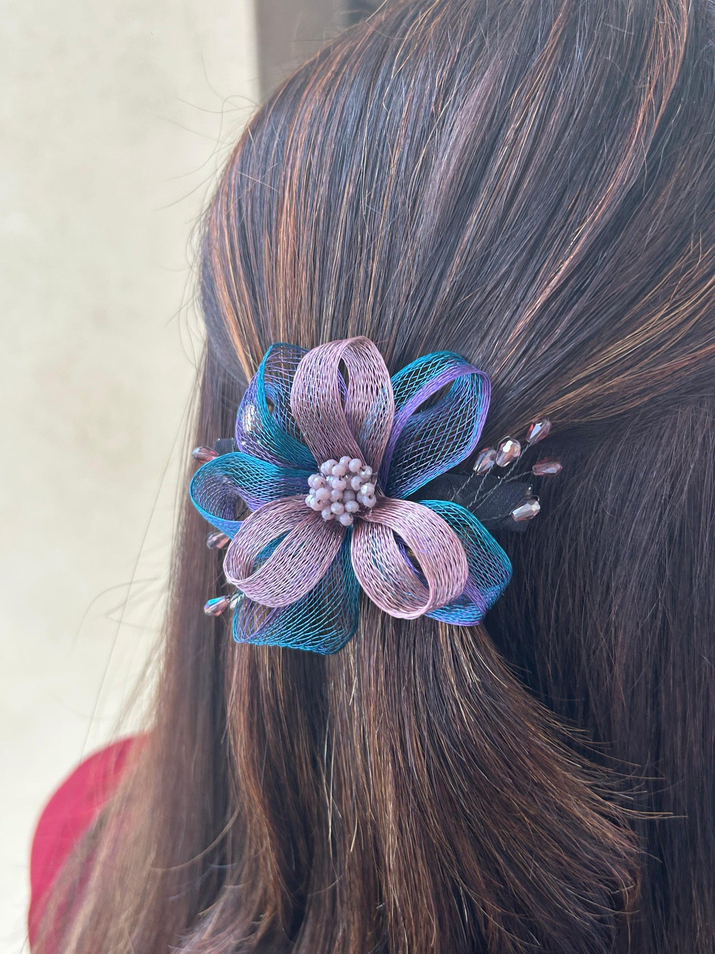 PREMIUM FLORAL BACKPIN