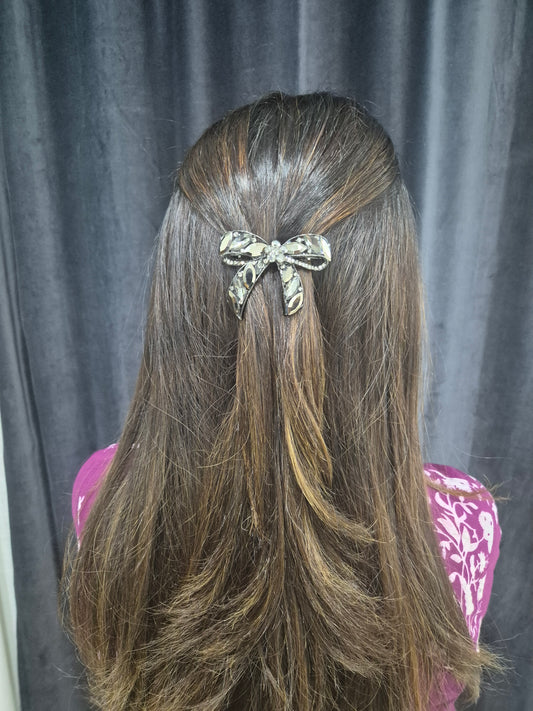 Premium Bow Back Pin