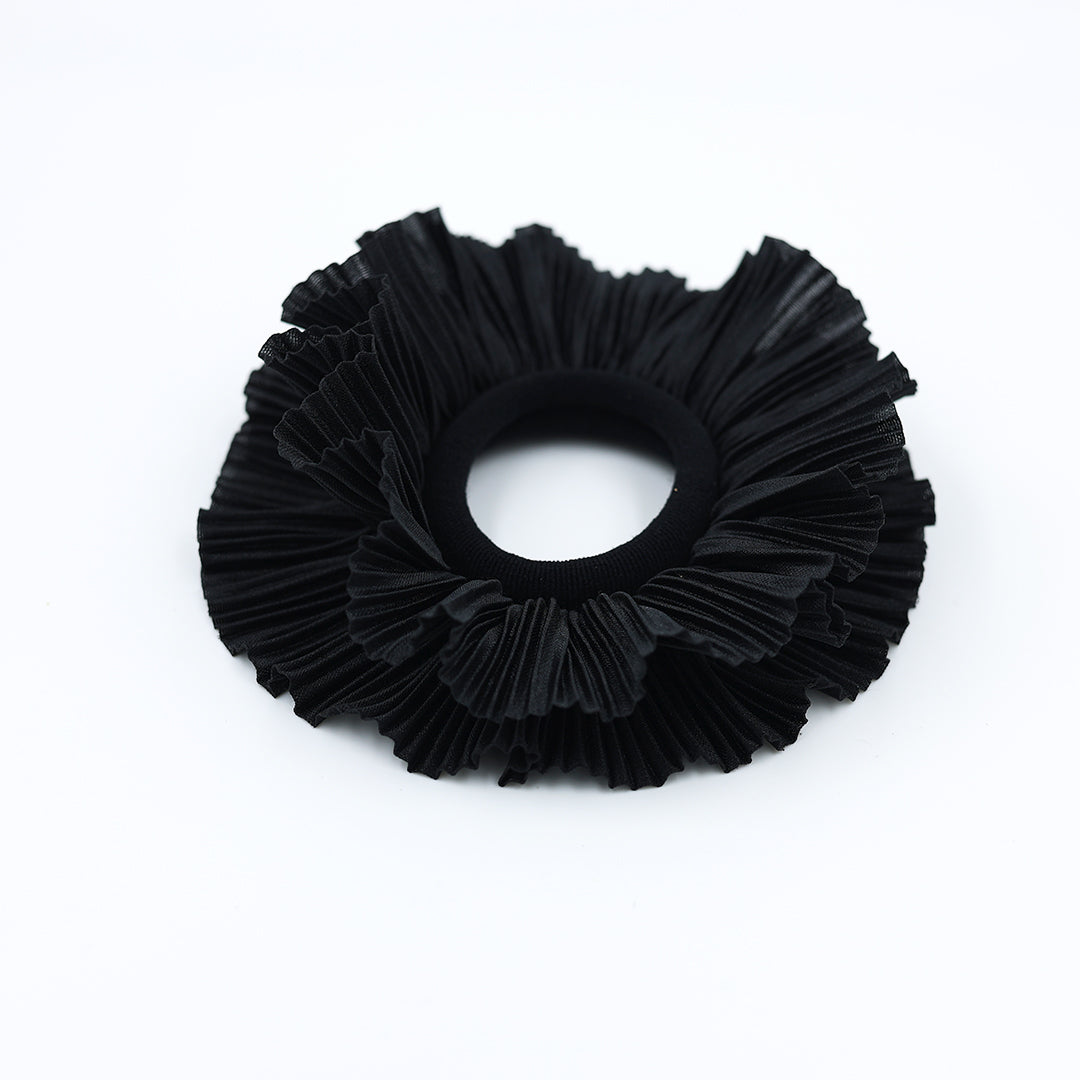 PREMIUM SCRUNCHIE - BLACK