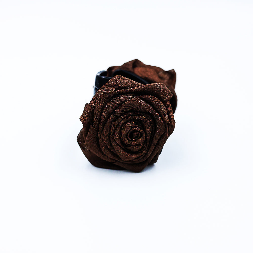 HAIR CLUTCH  FLORAL BROWN