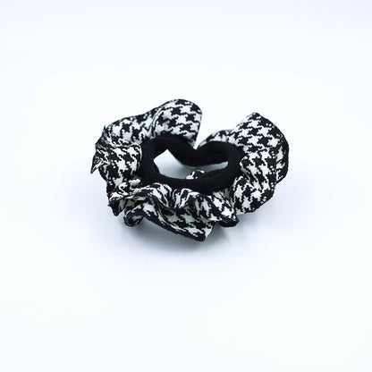 PREMIUM SCRUNCHIE