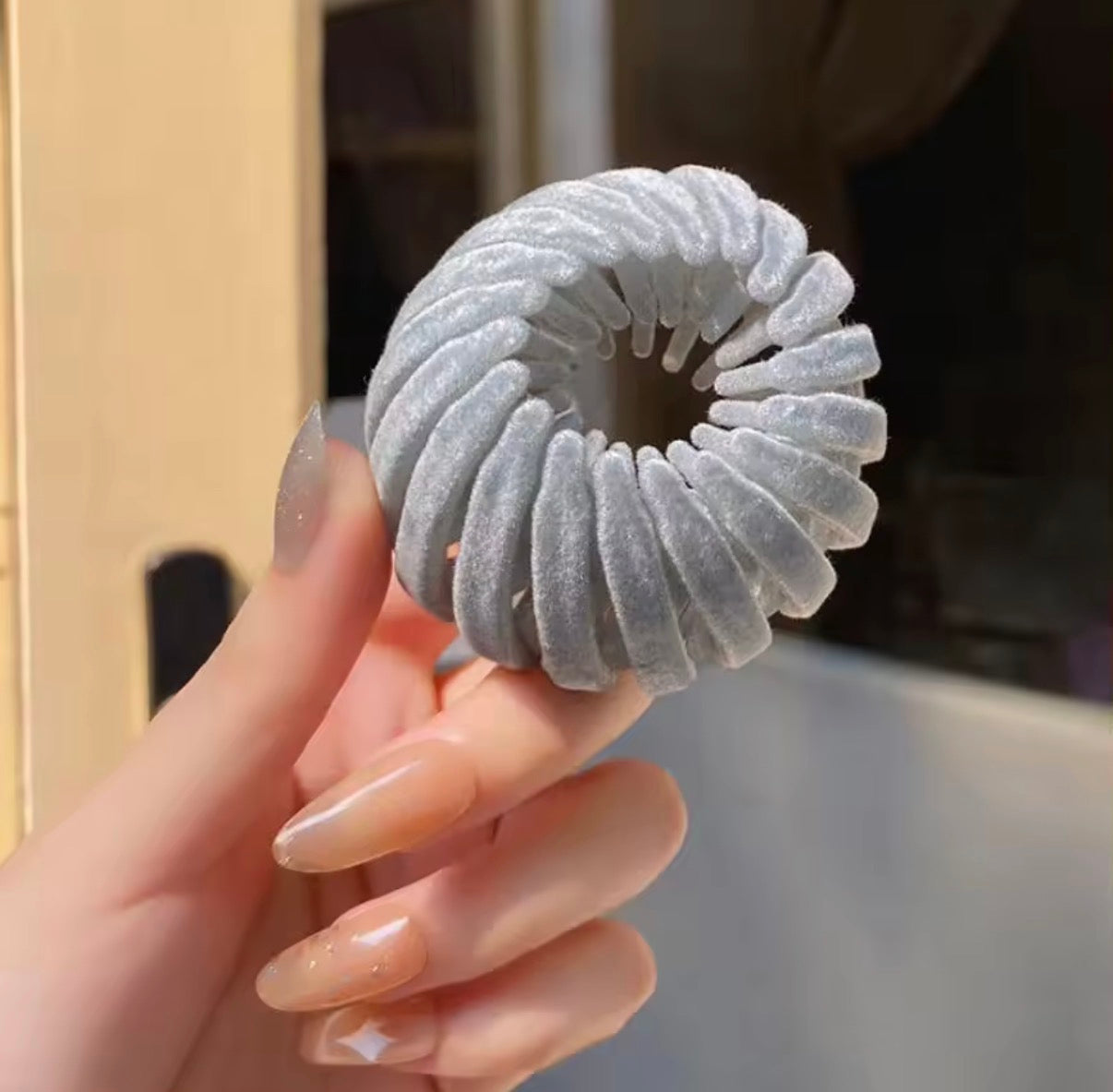 Premium Bunclip - Ponytail Holder - Velvet finish