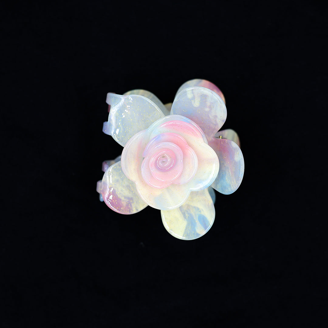 PREMIUM FLORAL CLUTCH