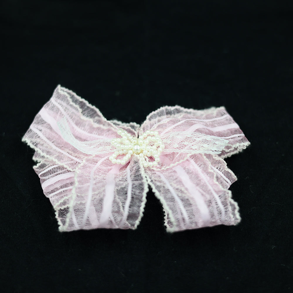 BOW ALLIGATOR PIN