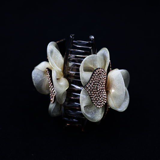 PREMIUM HAIR CLUTCH WITH WORK