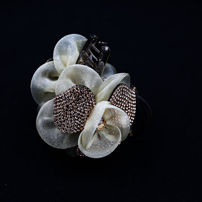PREMIUM HAIR CLUTCH WITH WORK
