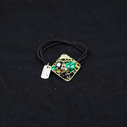 BLACK DESIGNER RUBBERBAND
