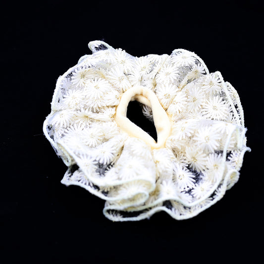 PREMIUM SCRUNCHIE