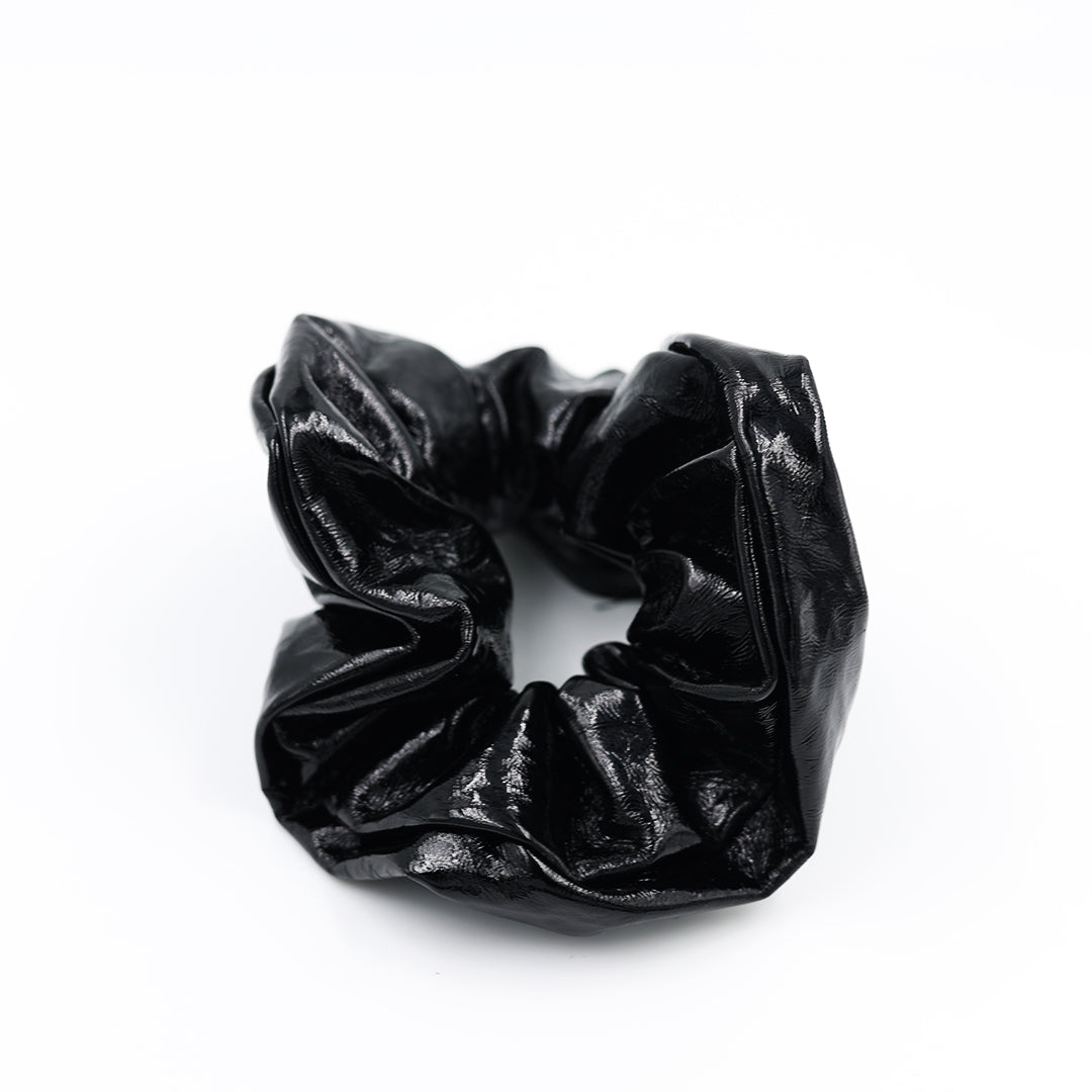 PREMIUM PEARL LEATHER FINISH SCRUNCHIE