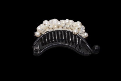 BANANA CLIP WITH PEARL WORK