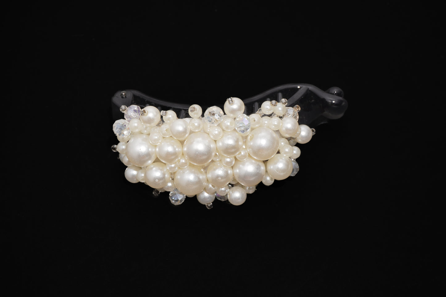 BANANA CLIP WITH PEARL WORK