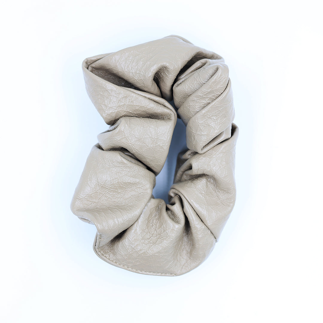 PREMIUM LEATHER FINISH SCRUNCHIE