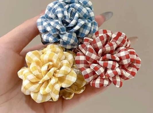 Premium Hair Clutch -Fabric Checkered