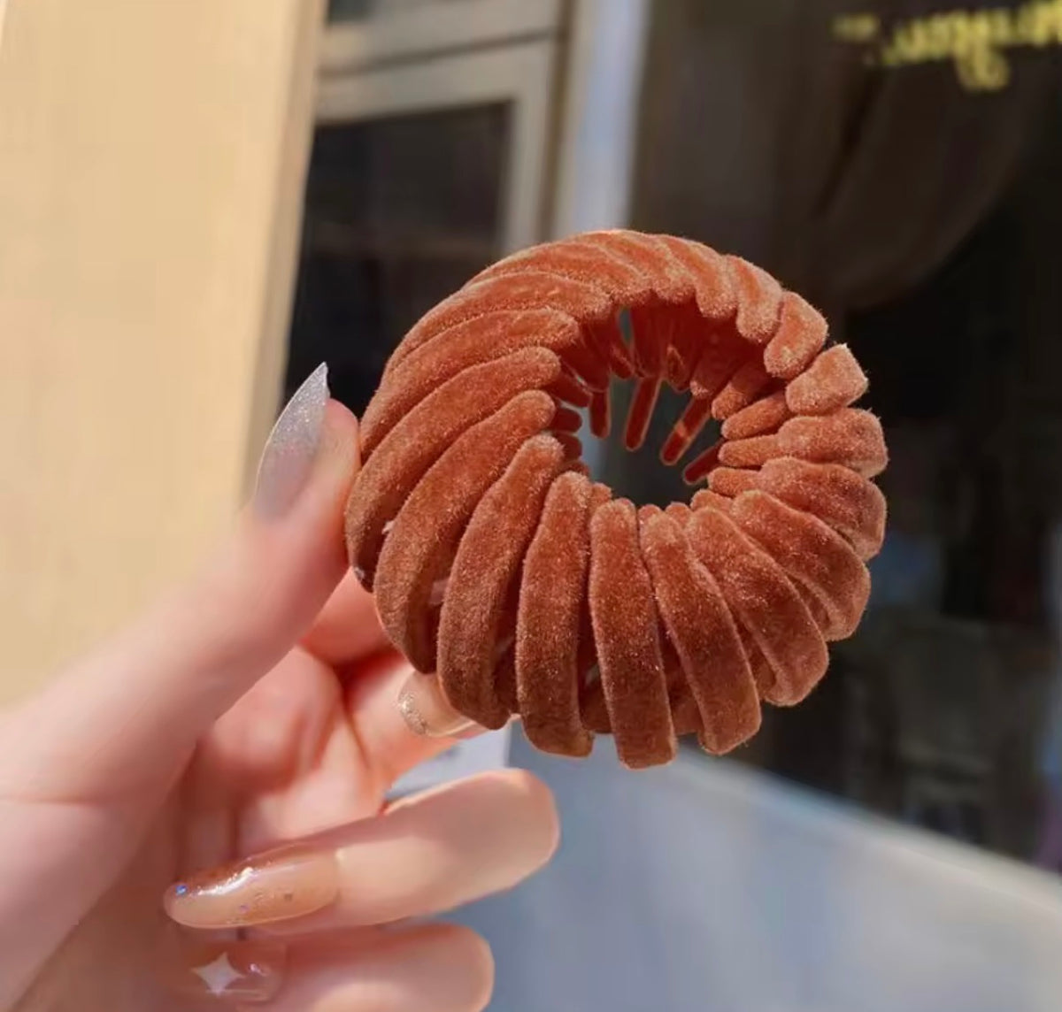 Premium Bunclip - Ponytail Holder - Velvet finish