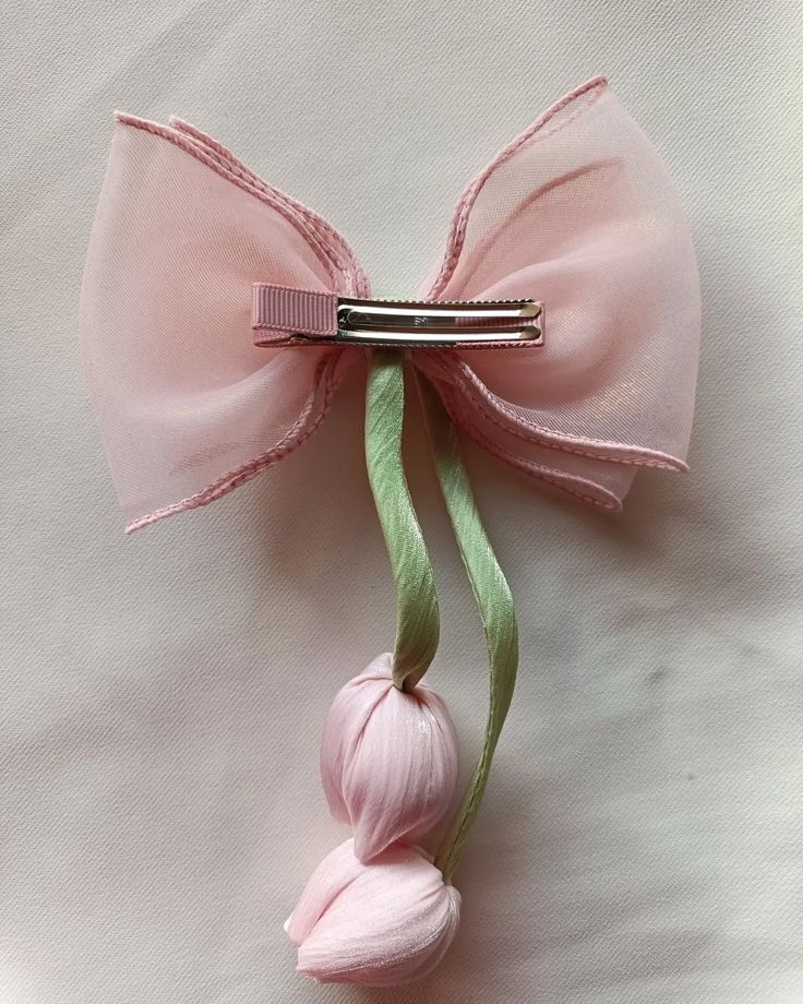 Tulip Bow Alligator Clip