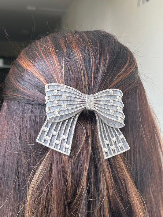 PREMIUM BOW BACKPIN