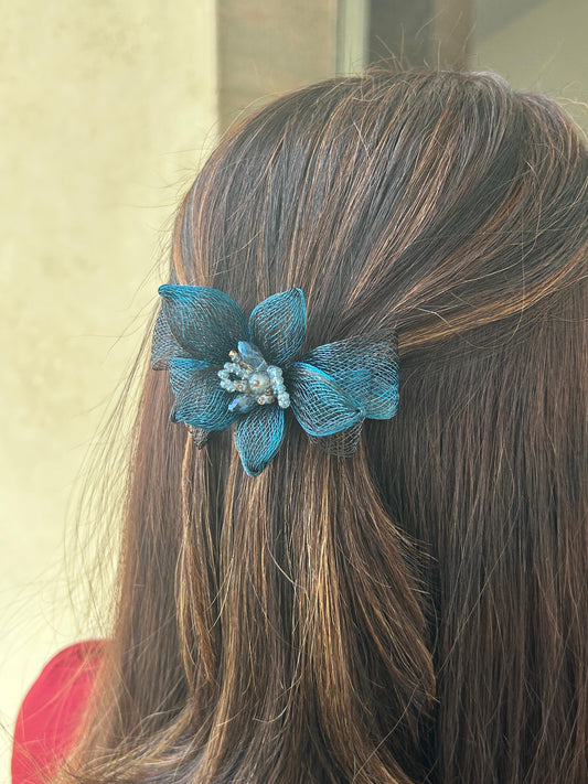 PREMIUM FLORAL BACKPIN