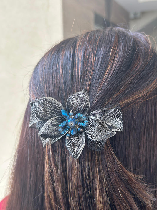 PREMIUM FLORAL BACKPIN