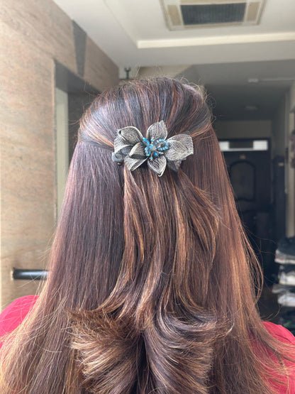 PREMIUM FLORAL BACKPIN