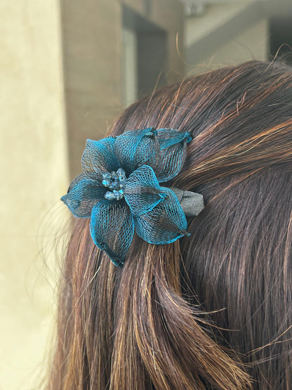 PREMIUM FLORAL BACKPIN