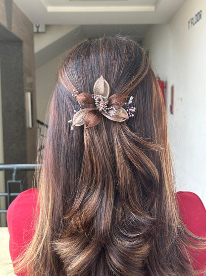 PREMIUM FLORAL BACKPIN
