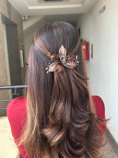 PREMIUM FLORAL BACKPIN