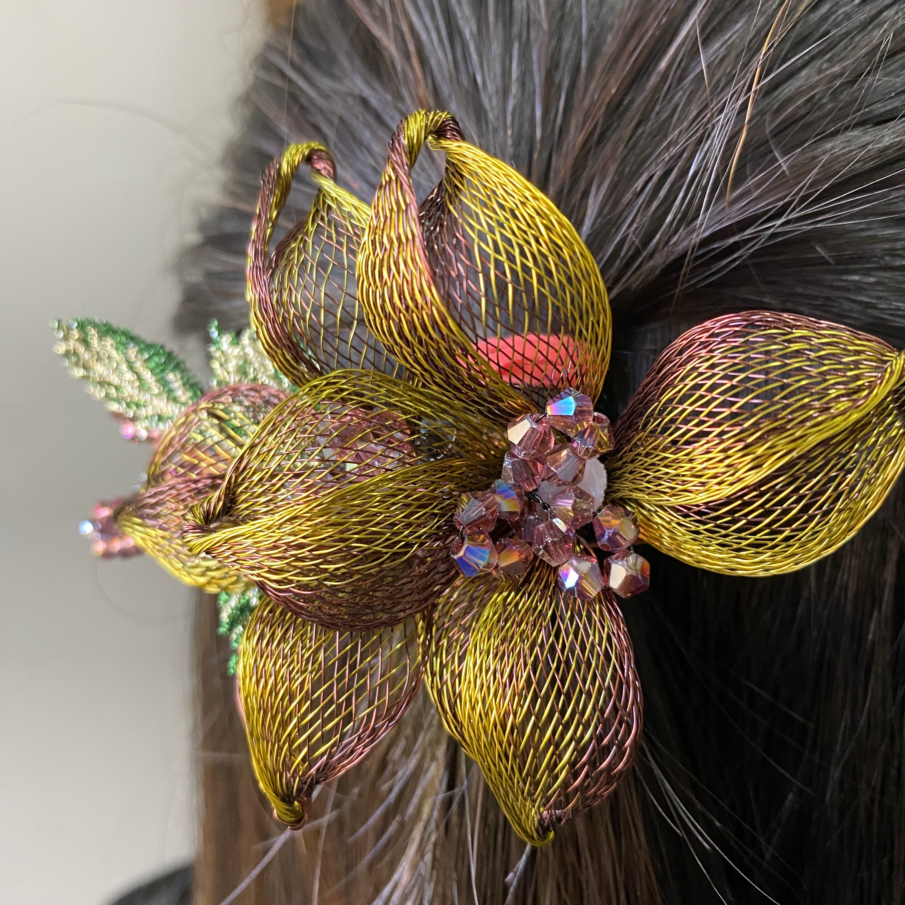 Floral Net Backpin - Green 2
