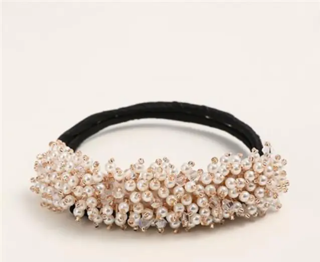 CRYSTAL TRENDING BUN CLIP