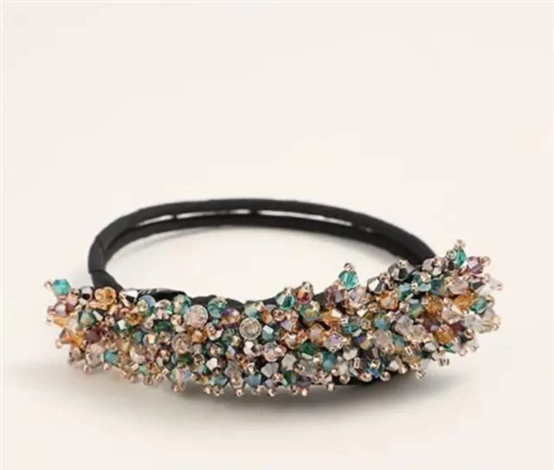 CRYSTAL TRENDING BUN CLIP